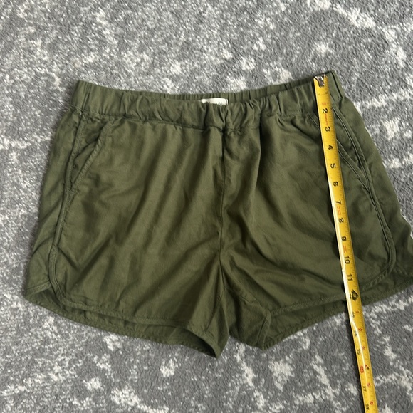 Madewell Olive Green Women's Pull on Shorts - Picture 9 of 12